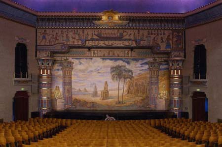 cuar01_egyptomania0801[1]