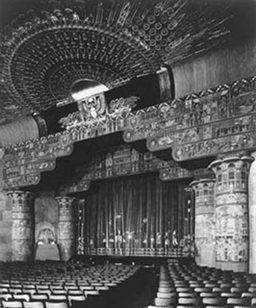 cuar02_egyptomania0801[1]